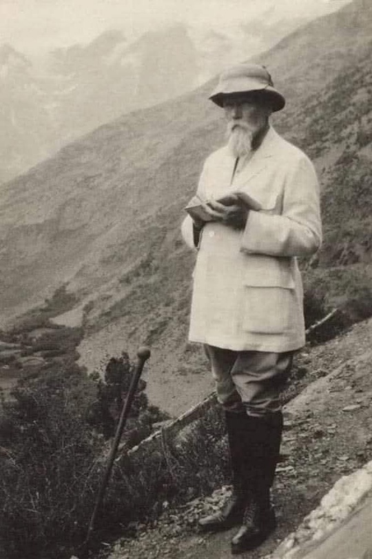 Н.К. Рерих фотография.jpg