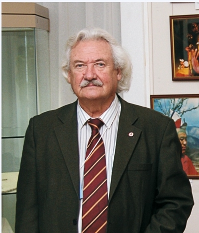 В.М. Плоских.jpg